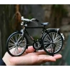 Miniatuur fiets met echt werkende trappers