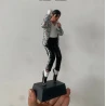 Figurine rock Michael Jackson (moulée en résine) avec base lestée