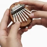 8 Key Mini Kalimba (Hoge Kwaliteit) op masief houten plateau