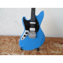 guitare Fender Jag-rod Blue Custom (1996) (dont Kurt Cobain)